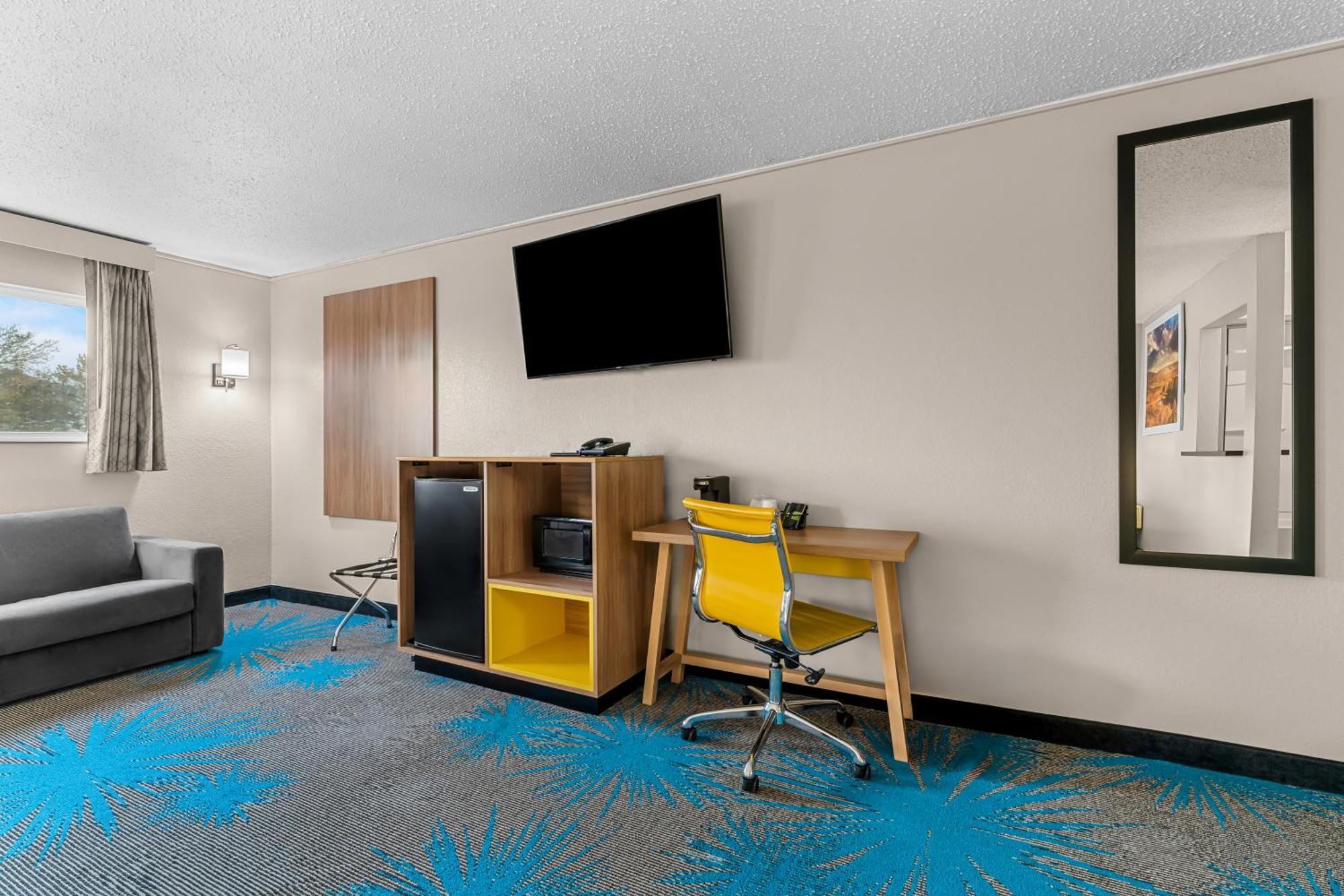 Days Inn By Wyndham Су-Фолс Экстерьер фото